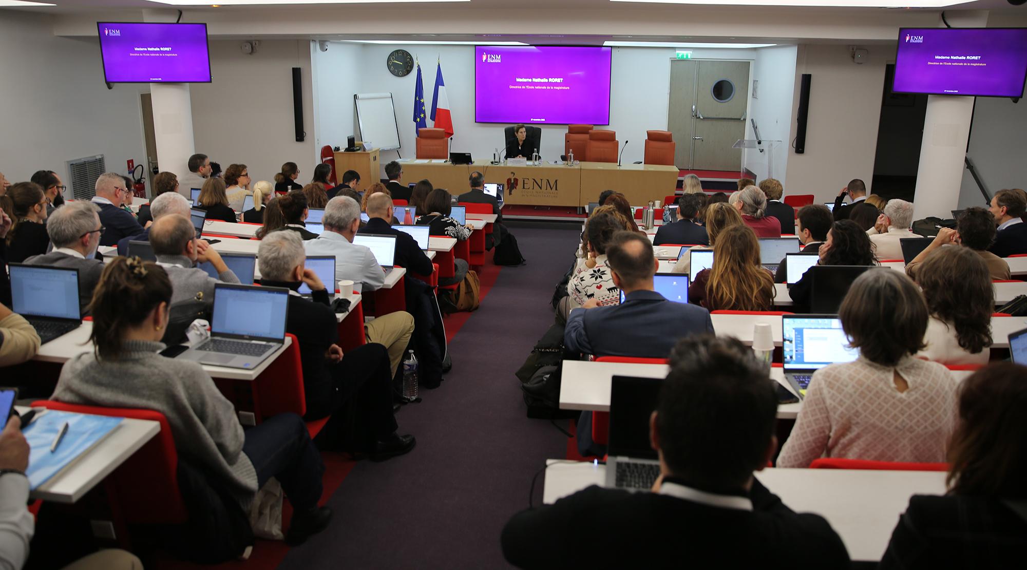 regroupement_assistants_spécialisés