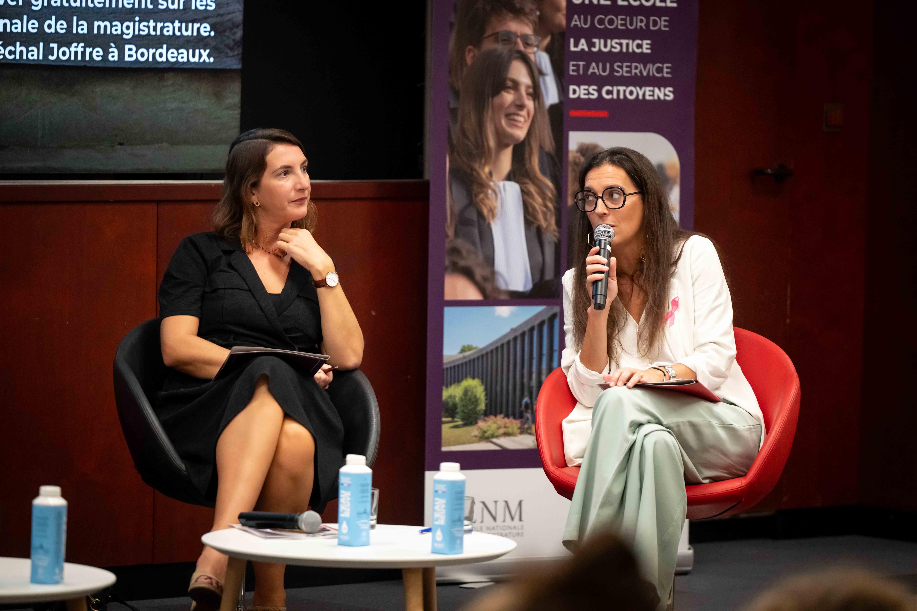 Julie Petré, vice-procureure au PNAT et Pauline Dubarry, directrice adjointe de l'ENM